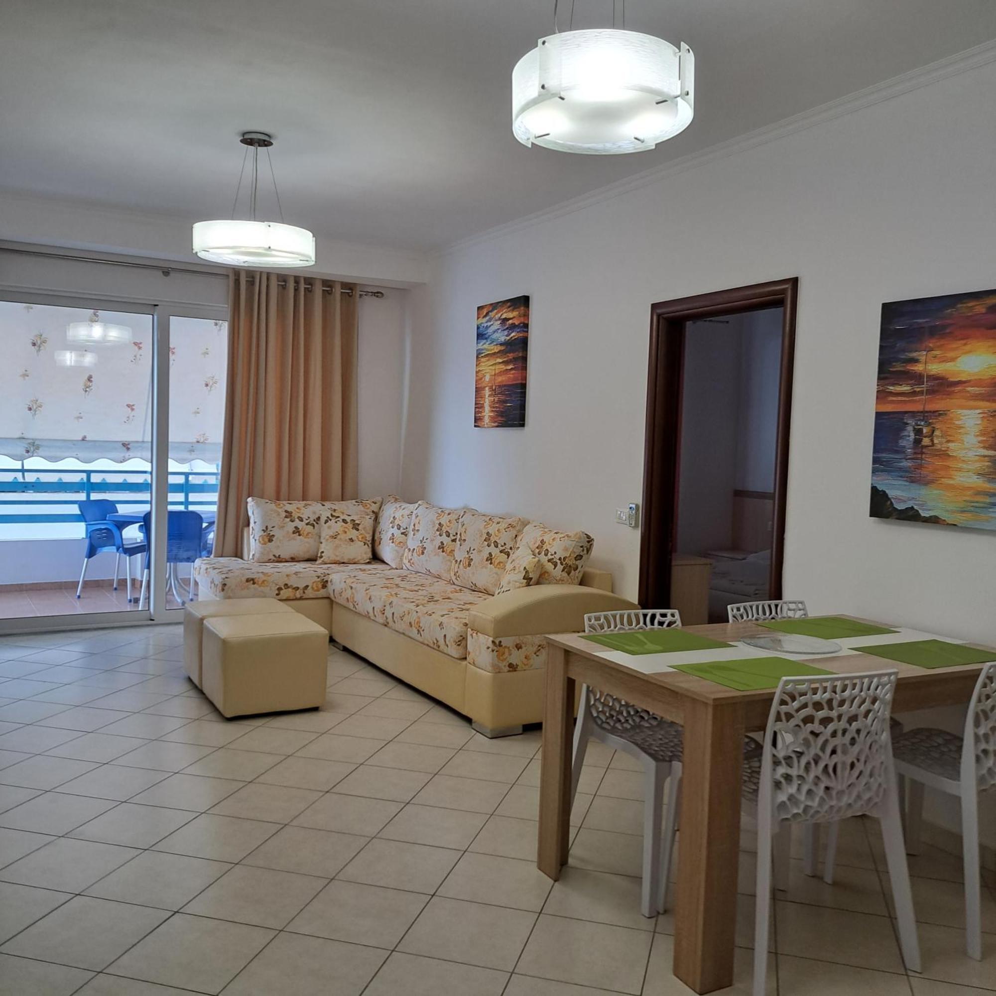 Apart-Hotel Alvi Sarande Bagian luar foto