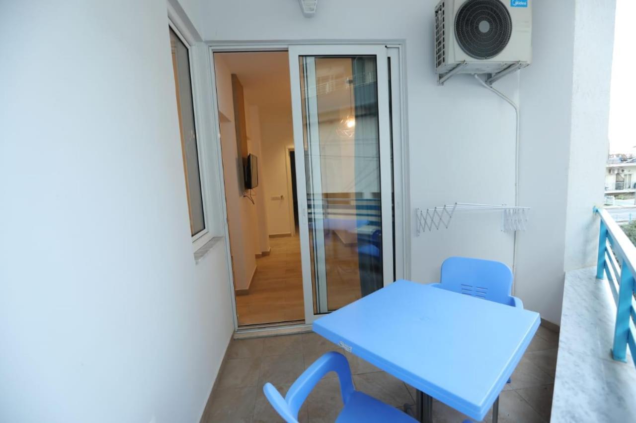 Apart-Hotel Alvi Sarande Bagian luar foto